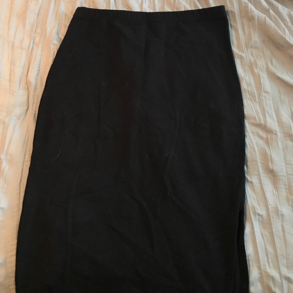 Pencil skirt with slit